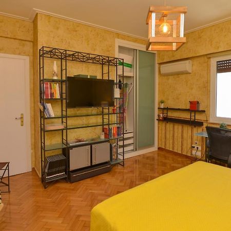 Athens Stylish Studio In Front Of Syntagma Metro Stop For 2 Kültér fotó